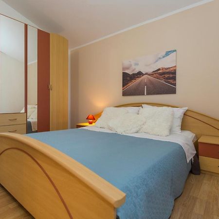לאבין Apartman Ana מראה חיצוני תמונה