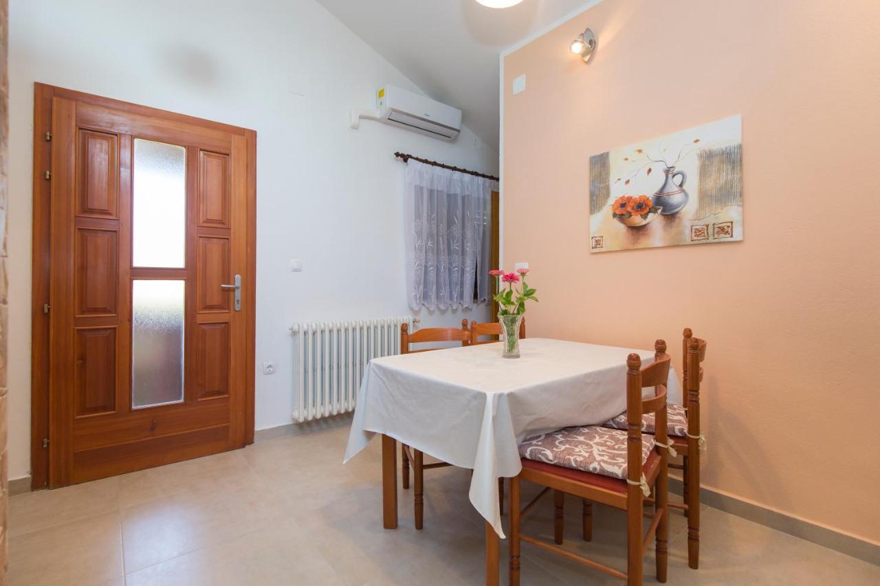 לאבין Apartman Ana מראה חיצוני תמונה